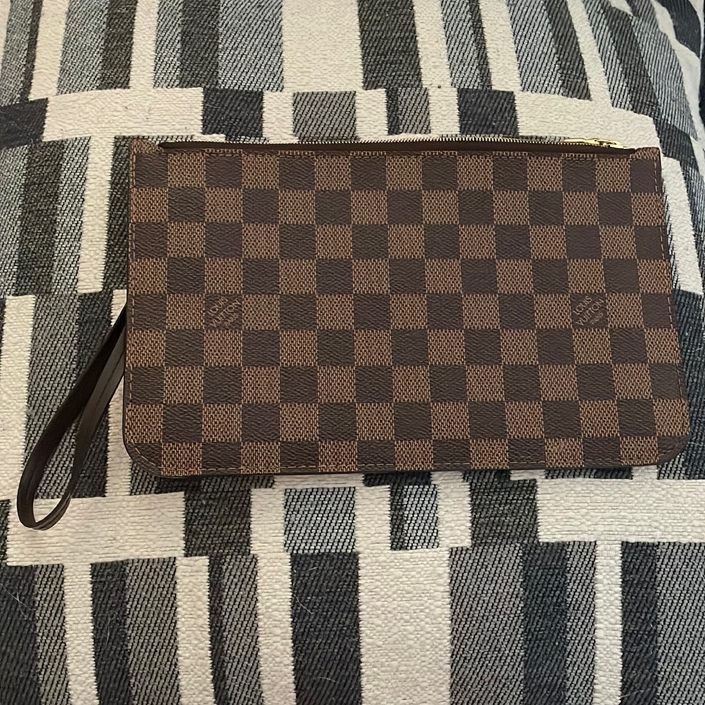 LV Ponchette Damier